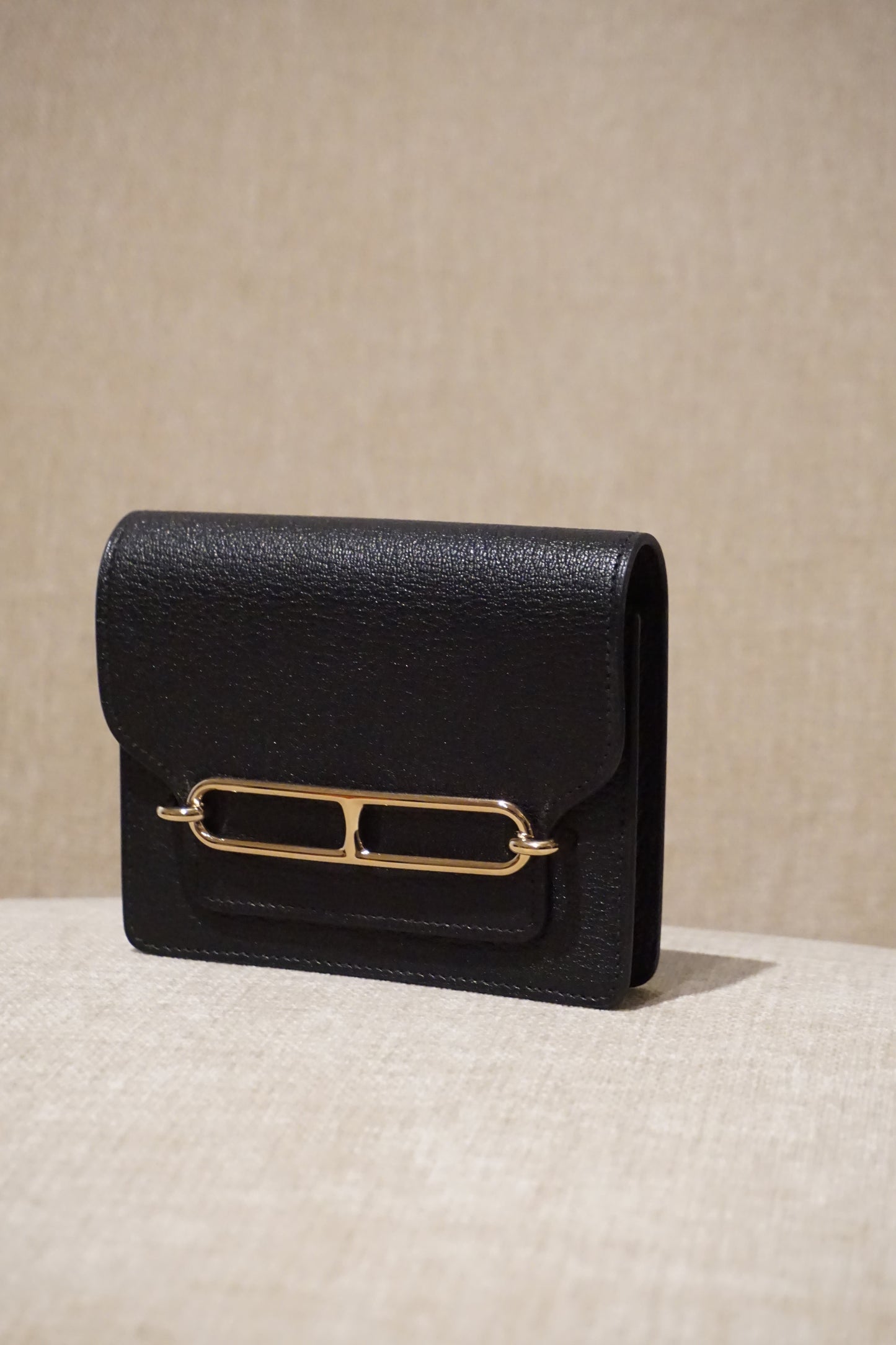 Pre-Loved 2023 Hermès Black Roulis Slim Wallet