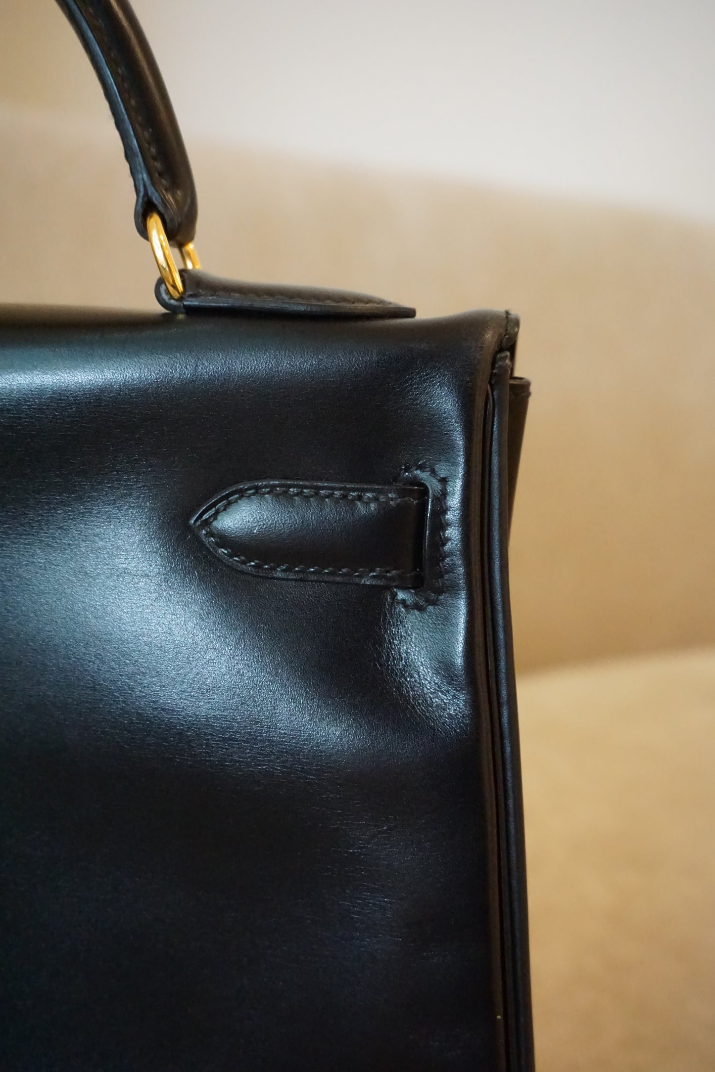 Pre-Loved Hermès Kelly 32 Black Box
