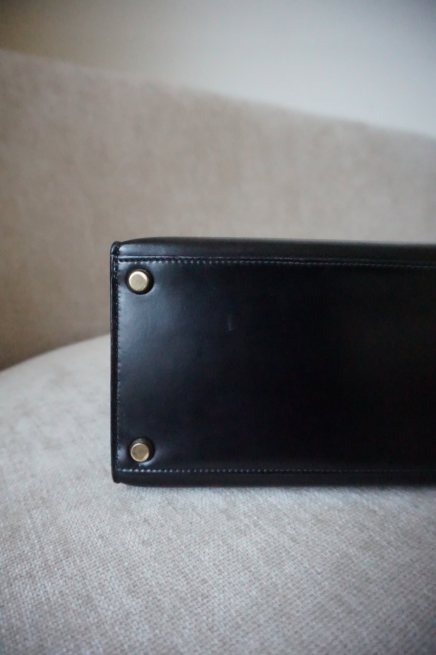 Pre-Loved Hermès Kelly 28 Black Box