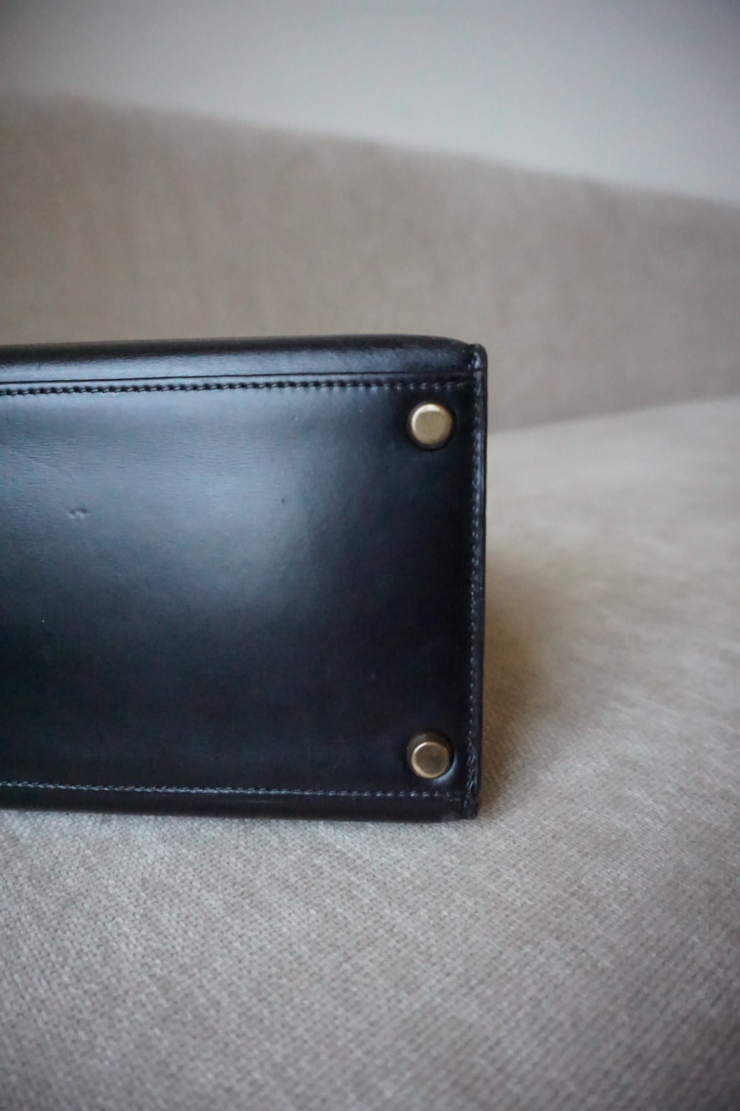 Pre-Loved Hermès Kelly 28 Black Box