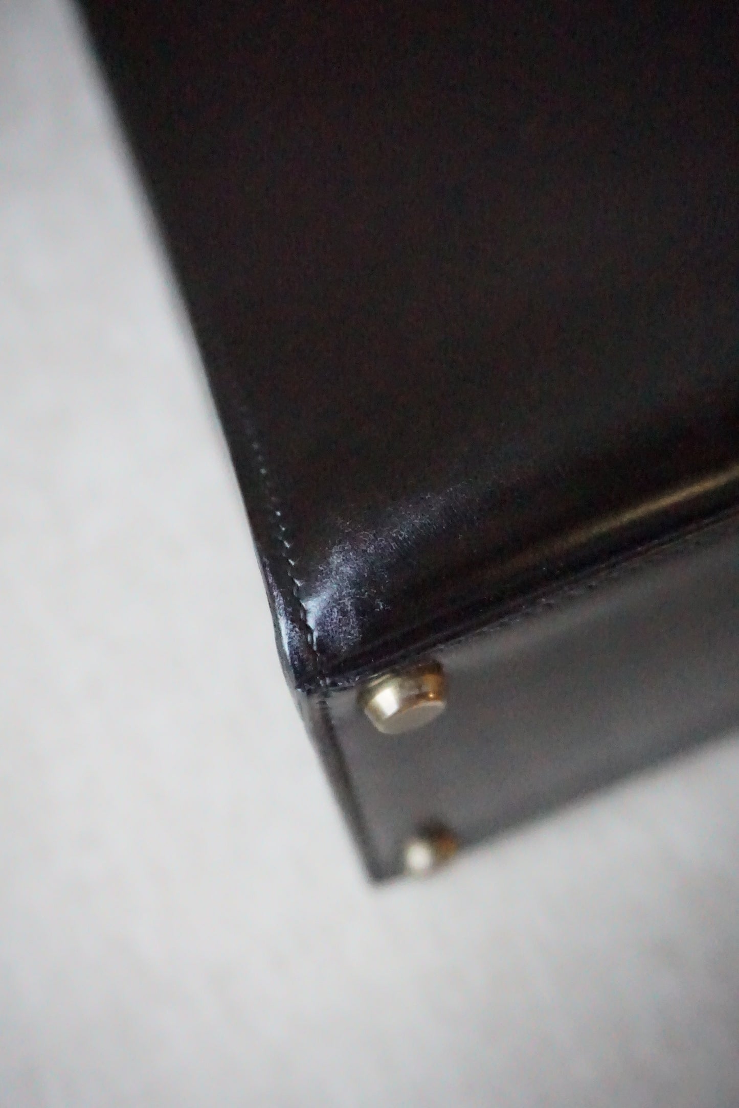 Pre-Loved Hermès Kelly 28 Black Box