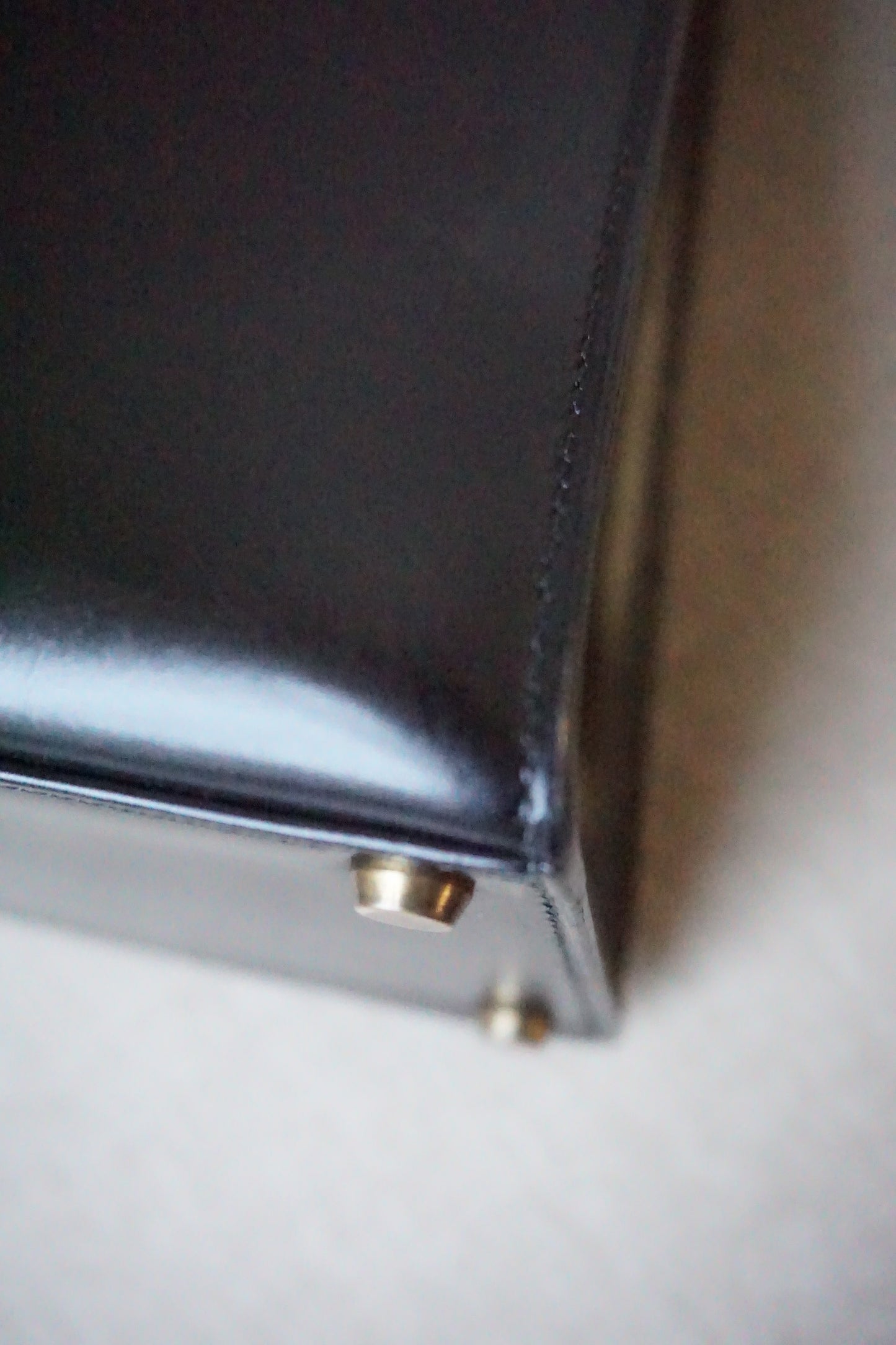 Pre-Loved Hermès Kelly 28 Black Box