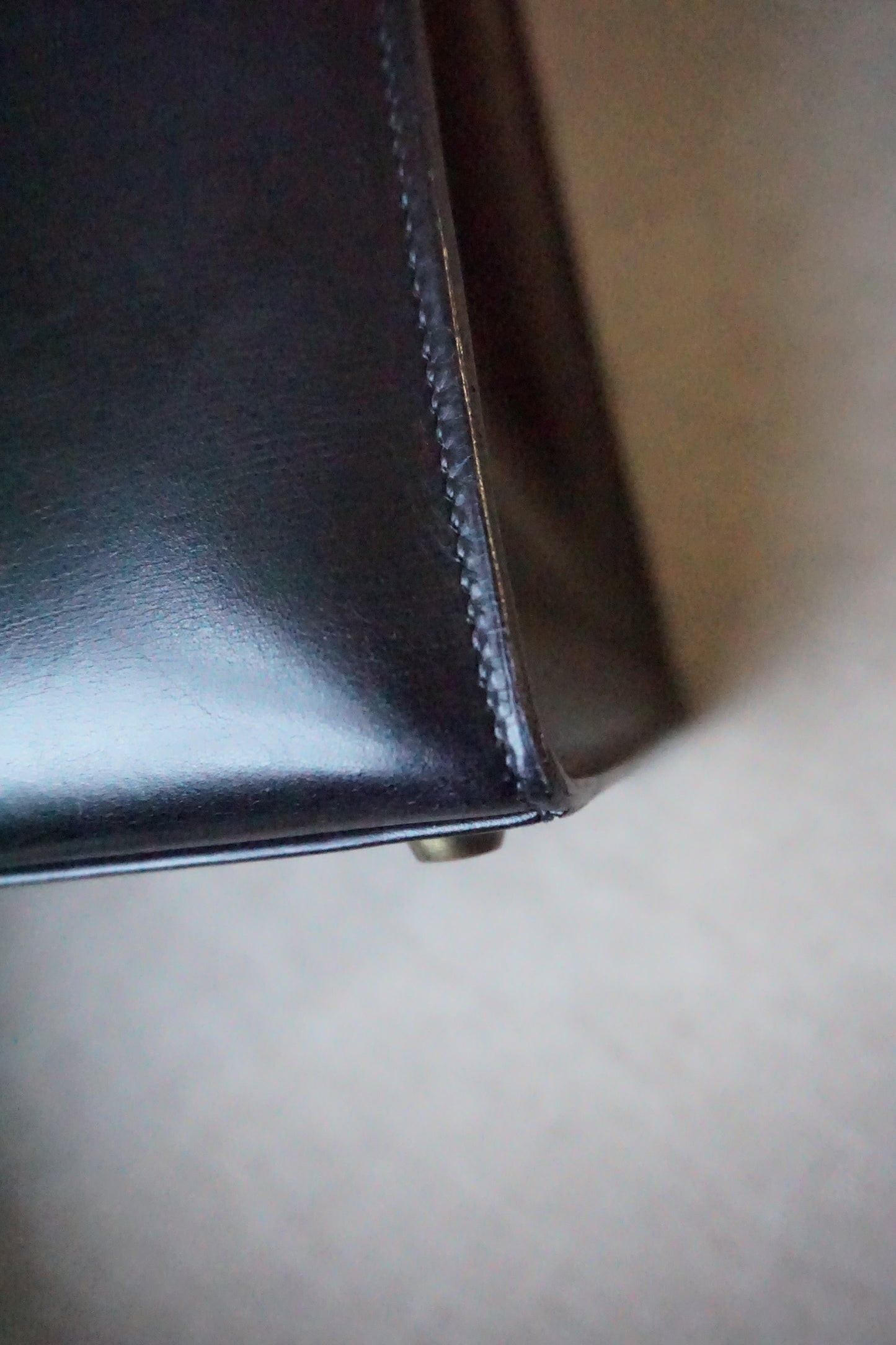 Pre-Loved Hermès Kelly 28 Black Box
