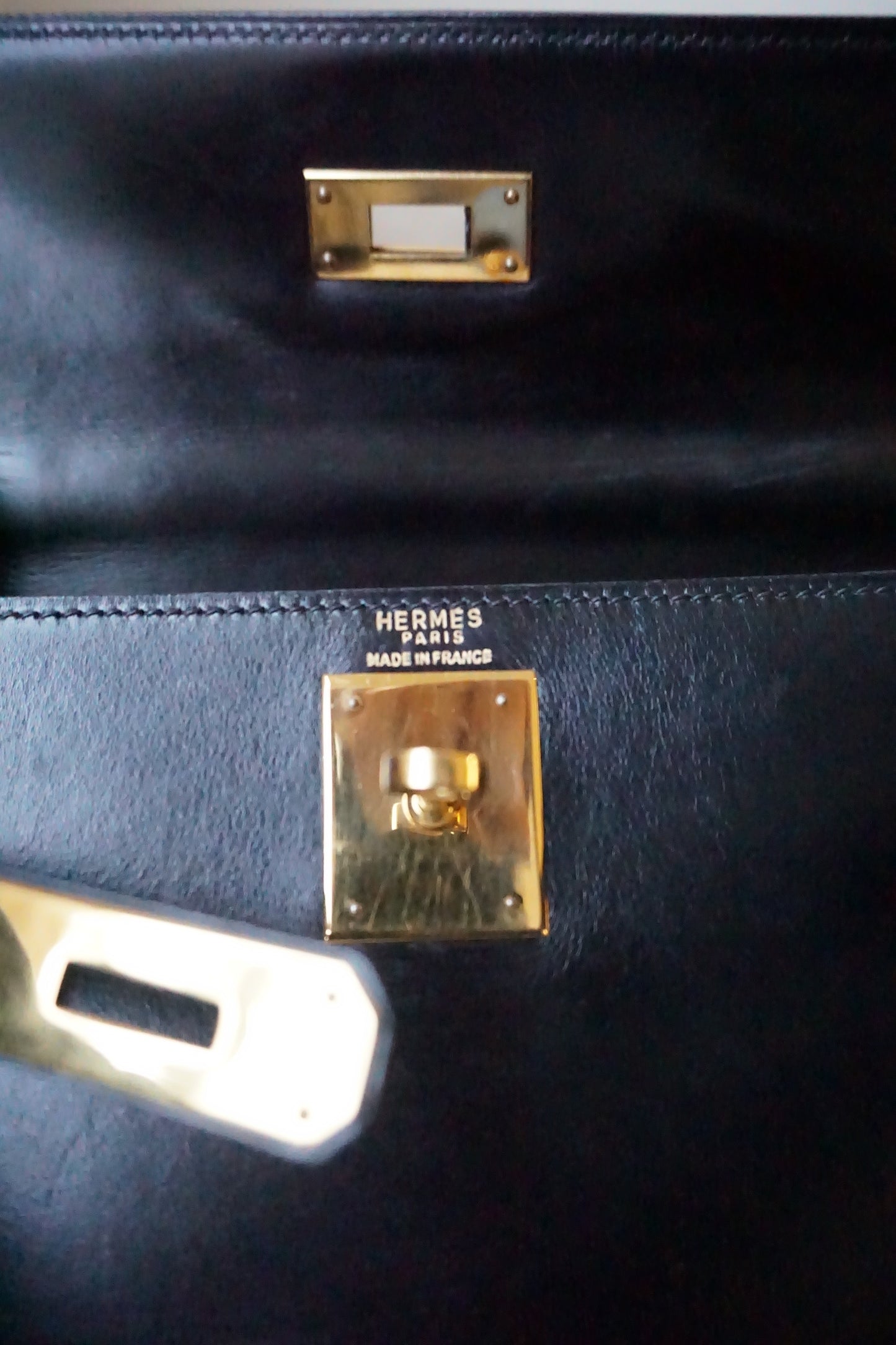 Pre-Loved Hermès Kelly 28 Black Box