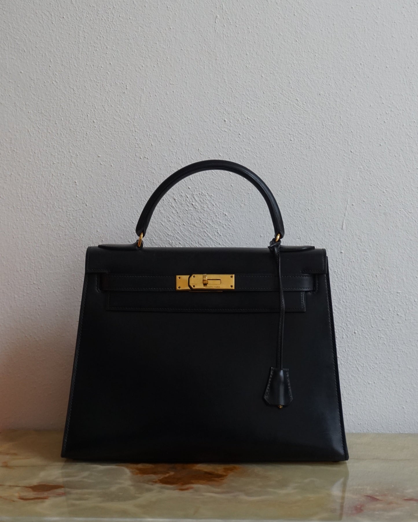 Pre-Loved Hermès Kelly 28 Black Box