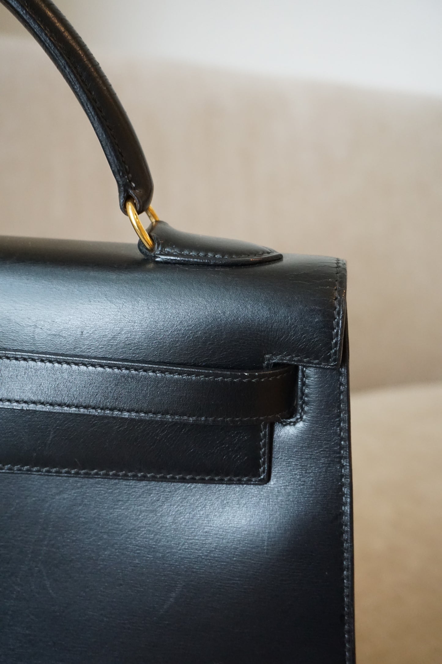 Pre-Loved Hermès Kelly 32 Black Box